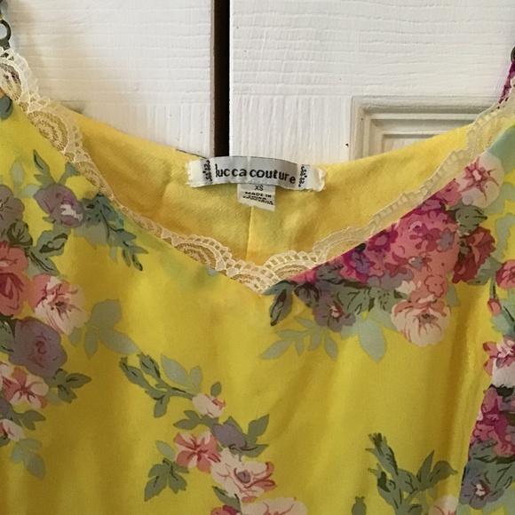 Adorable yellow floral sundress small - Picture 3 of 6